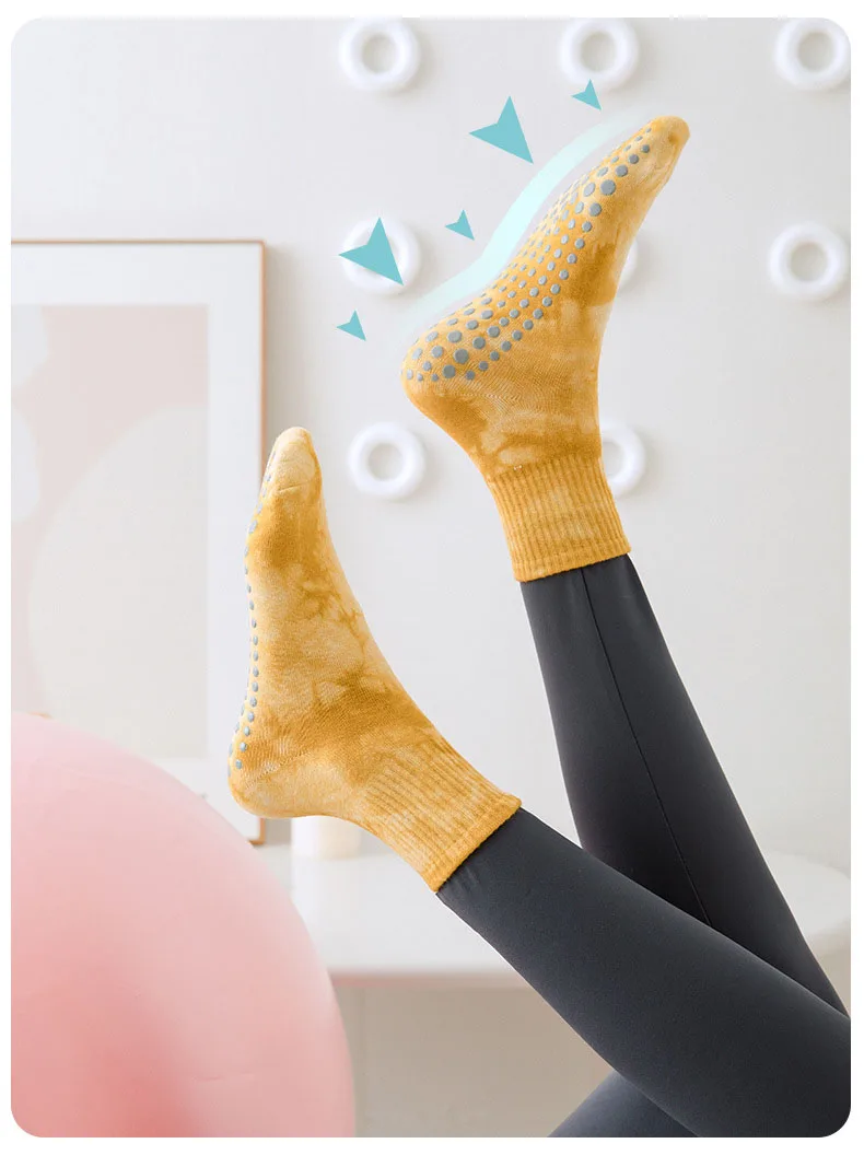 Yoga Socks Women Tie-dyed Silicone Non-slip Pilates Grip Crew Sock 17 S7246e3ea687e4ff69ebf49d192884d24F