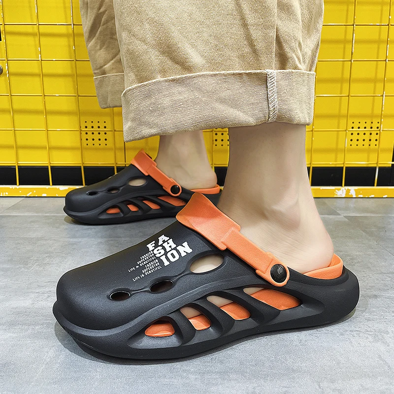 2024 New Men Outdoor Sandals Slippers Beach Comfortable Thick Soft Sole Clogs Men Casual Shoes Garden Shoes Mens Beach Sandals 4