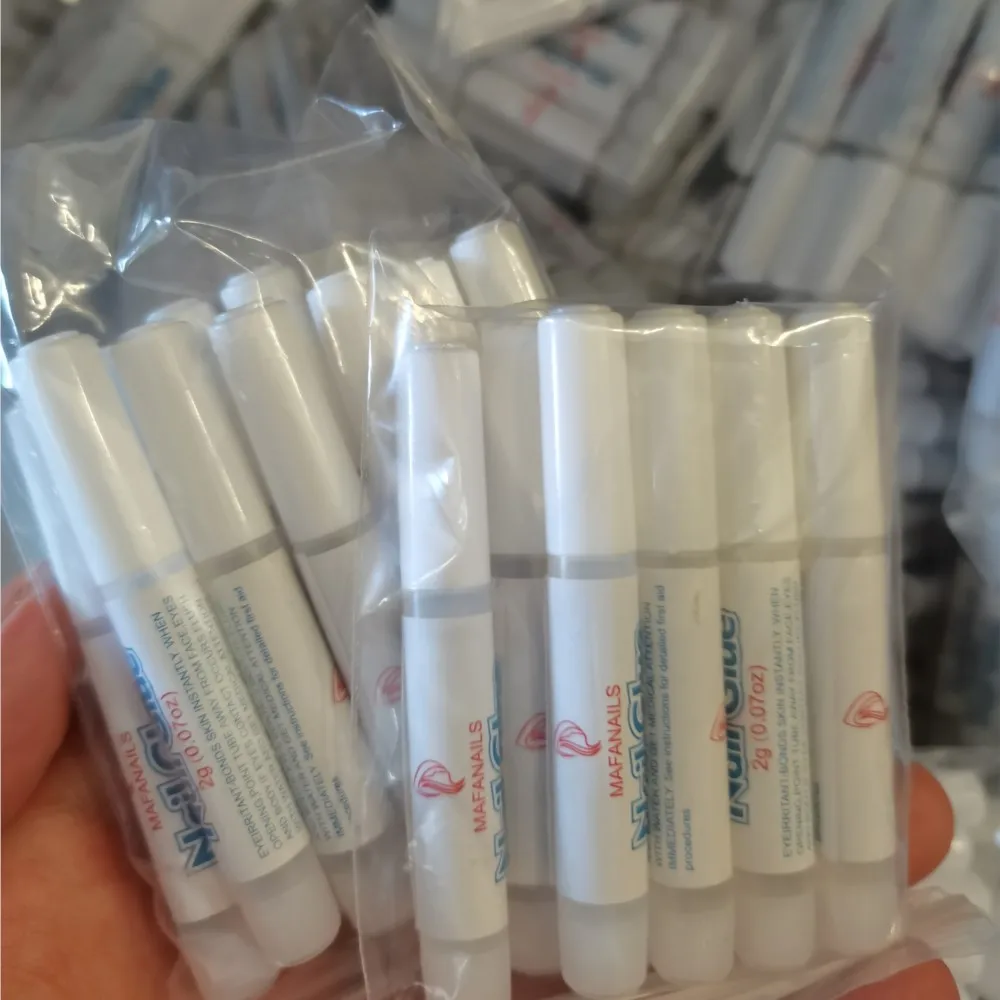 MAFANAILS 100PCS Professional Nail Glue For Acrylic False Nail Tip Charms Rhinestone Press on Nails Adhesive Super Bond Nail Gel 2