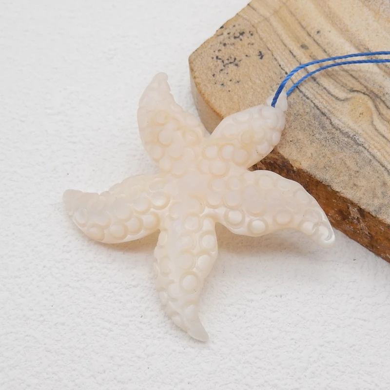 Semiprecious Natural Shell Carved Starfish Pendant Bead Fashion Jewelry Necklace Accessories 44x39x5mm 7g