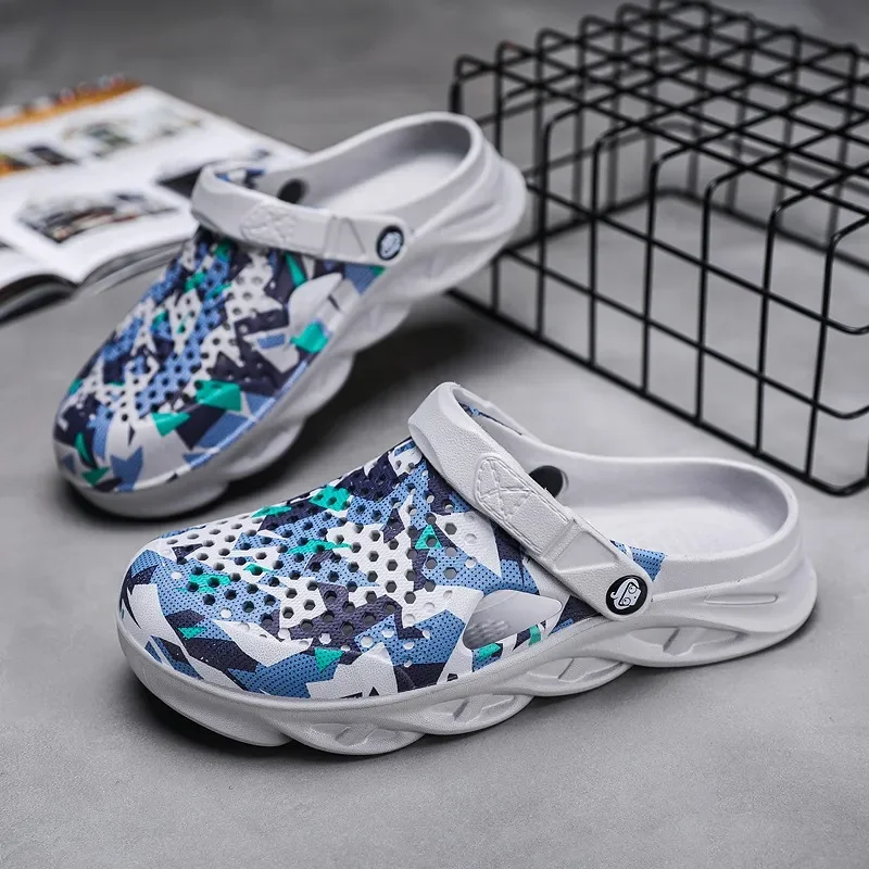 Unisex Summer Outdoor Sandals Men Fashion Platform Slippers Women Beach Eva Sole Slide Sandal Clogs 2