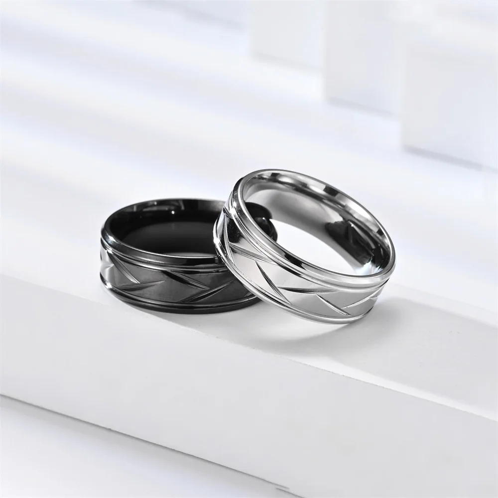 Fashion Men’s Silver Color Black Stainless Steel Ring Groove Multi-Faceted Ring for Men Women Engagement Ring Anniversary Gifts