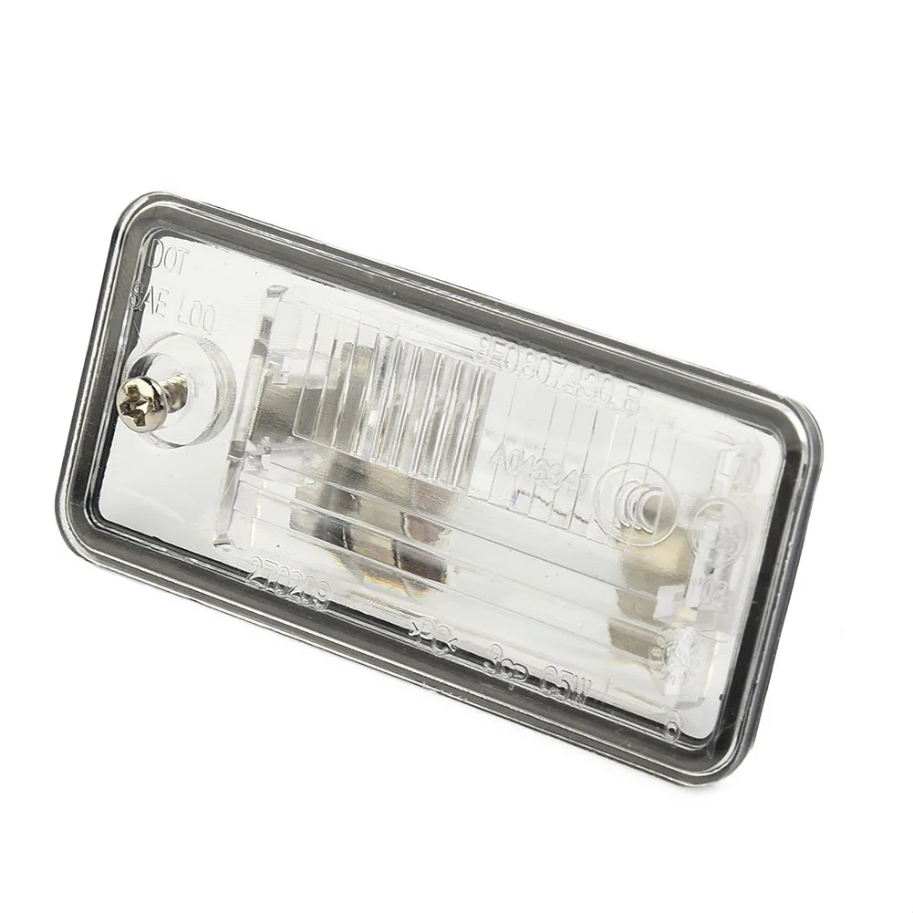 

Clear Case License Plate Light Lamp for A3 S3 A4 S4 A6 S6 A8 Easy Installation Perfect Replacement Good Working Condition