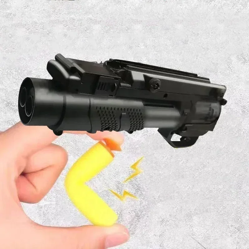 Chicken Eating Howitzer with Universal 20MM Rail Model Accessories and Decorative Items That Can Fire Crystal Models M203