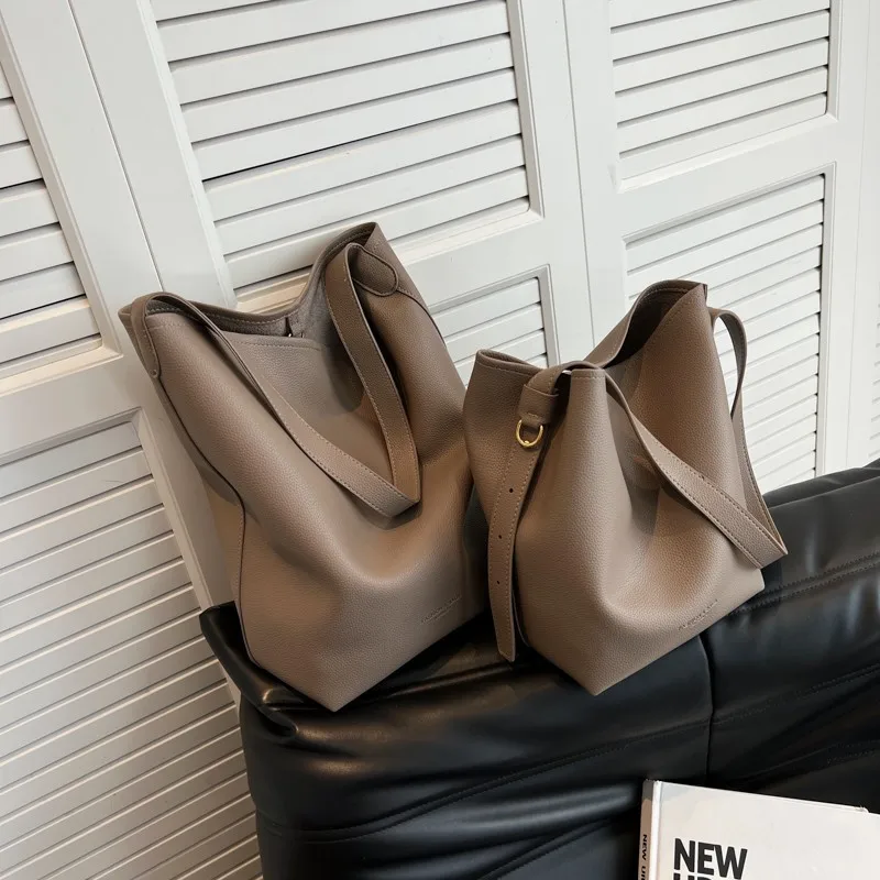 

New Hot Sale Soft Bags for Women 2024 Fashion High Capacity Tote Bags Solid Comfortable Fabric Beautiful Women's Handbags Bolsa