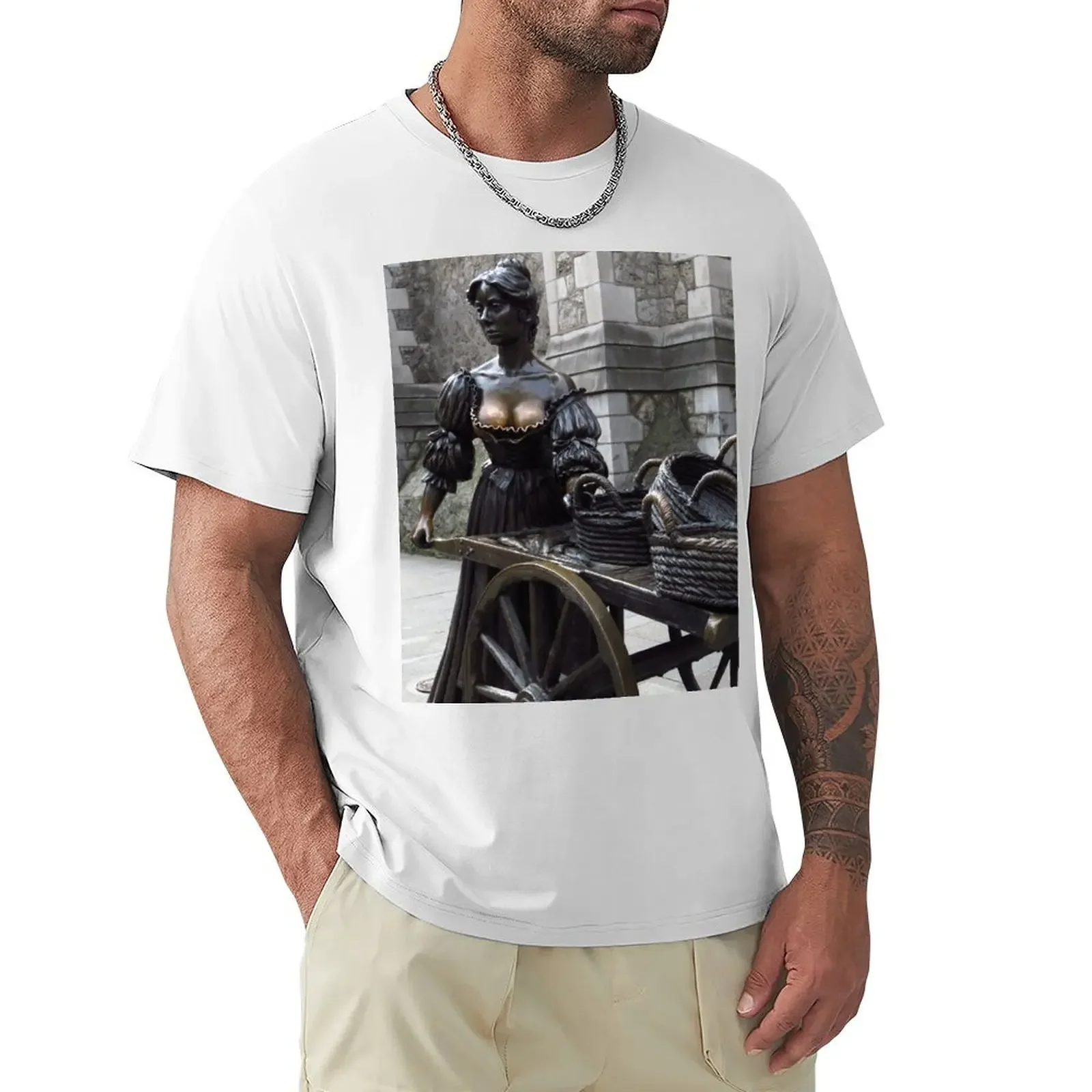 Statua Di Molly Malone, Suffolk Street, T-Shirt Di Londra Vintage Vestiti Carini Vestiti Semplici Per Gli Uomini