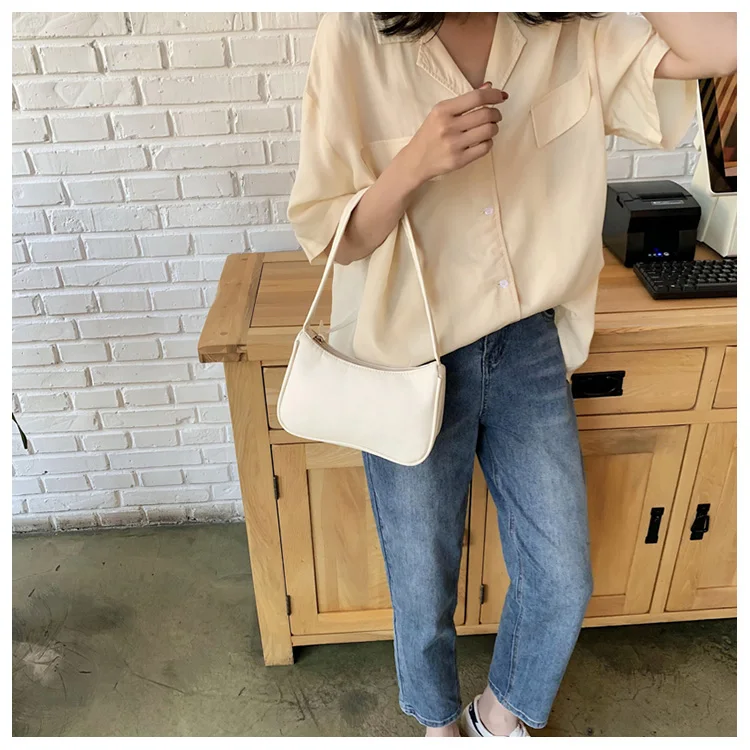 Retro Totes Bags for Women 2022 Trendy Vintage Handbag Female Small Subaxillary Bags Casual Retro Mini Shoulder Bag