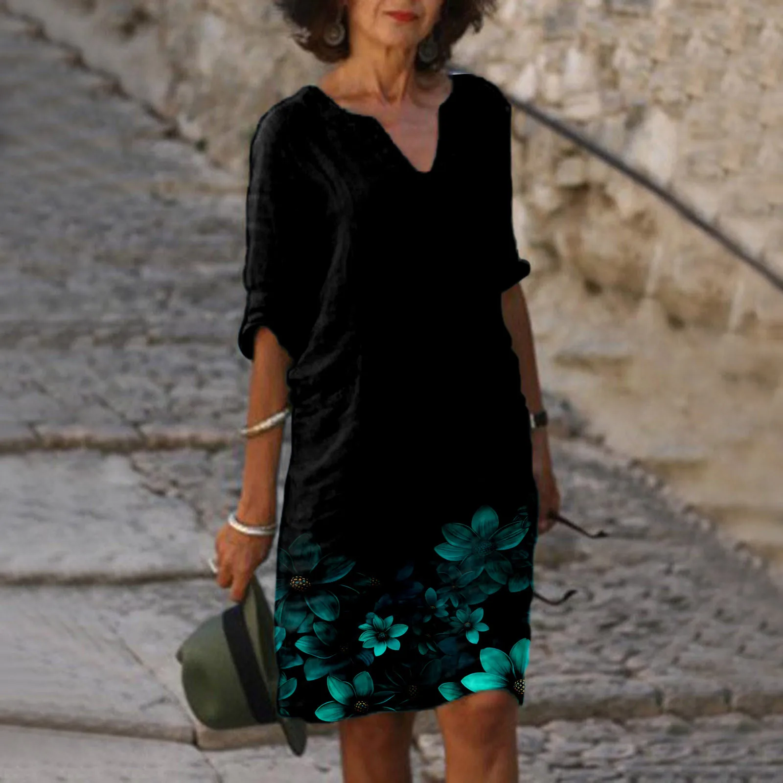 Рисунок 2 - Женское платье с длинным рукавом