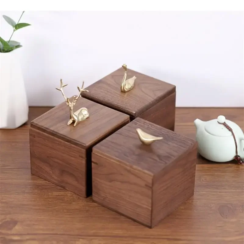 

Твердые пластиковые коробки с животными, фруктовый чай, латунные контейнеры для хранения, грецкий орех, ювелирные корзины и черная деревянная крышка, высушенные