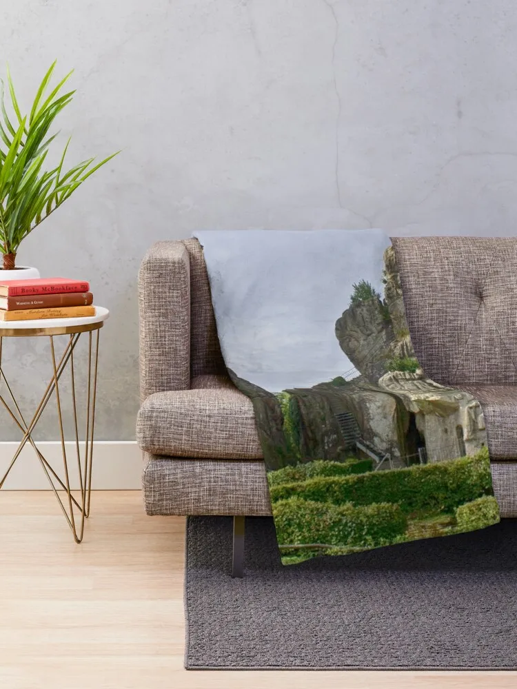 ���� Teutoburg ������ Extersteine ���, �� ���� ���, ǫ���� �Ϳ��� �Ӹ�ī��