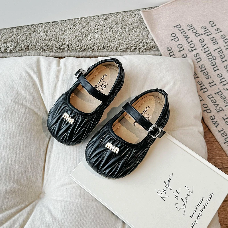 Girls' leather shoes Spring and autumn children's single shoes shallow mouth girl soft soles baby