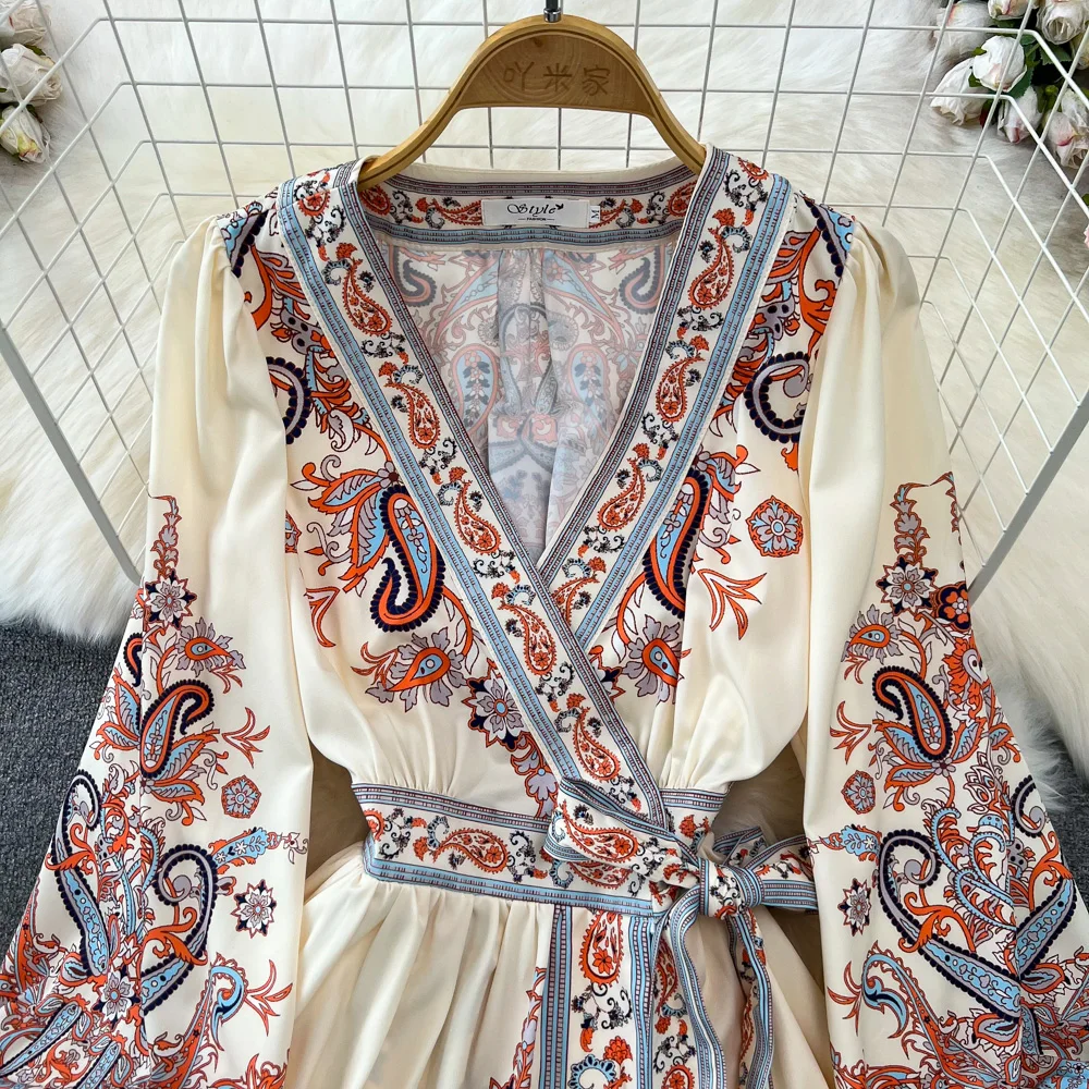 Elegant V-Neck Lantern Sleeve Women's Dress Fashion Slim Print Middle East Muslim Ladies Clothing Autumn New Simple Lace-up Robe