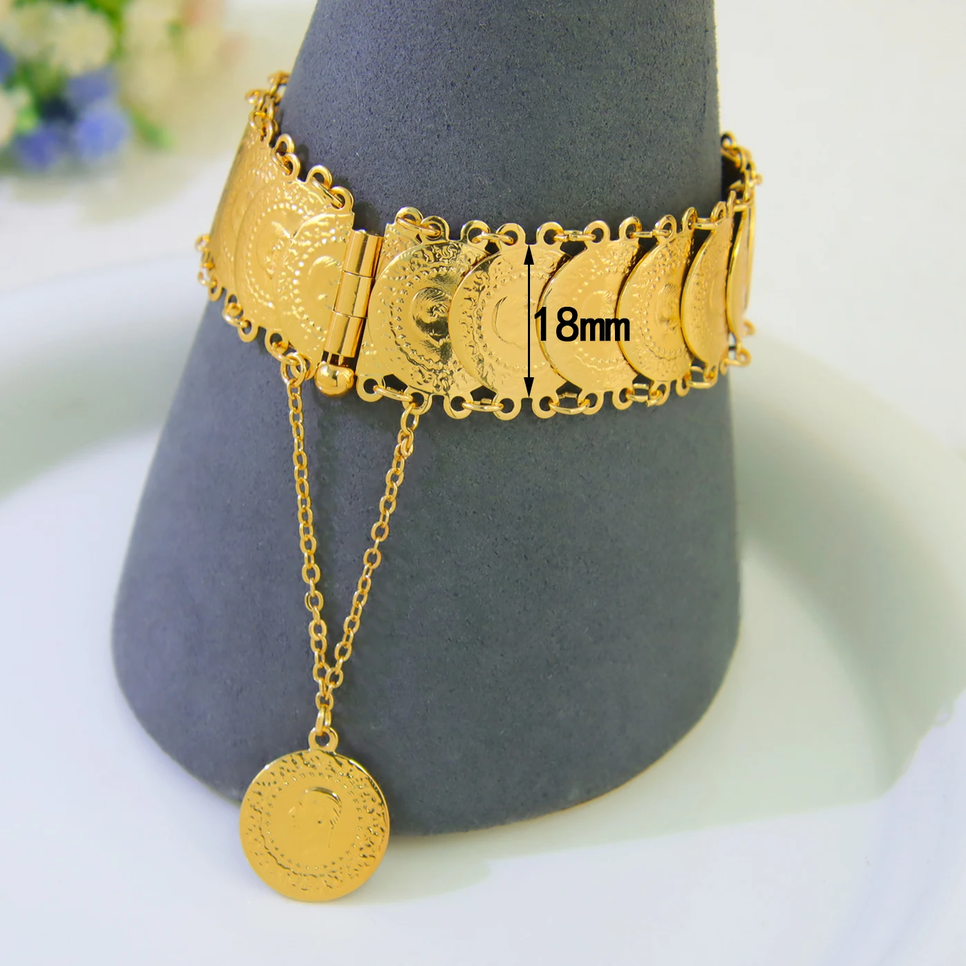 Bracelet Manchette Plaque Cœur Or Acier Inoxydable - Cadeau Chic Pour Femme