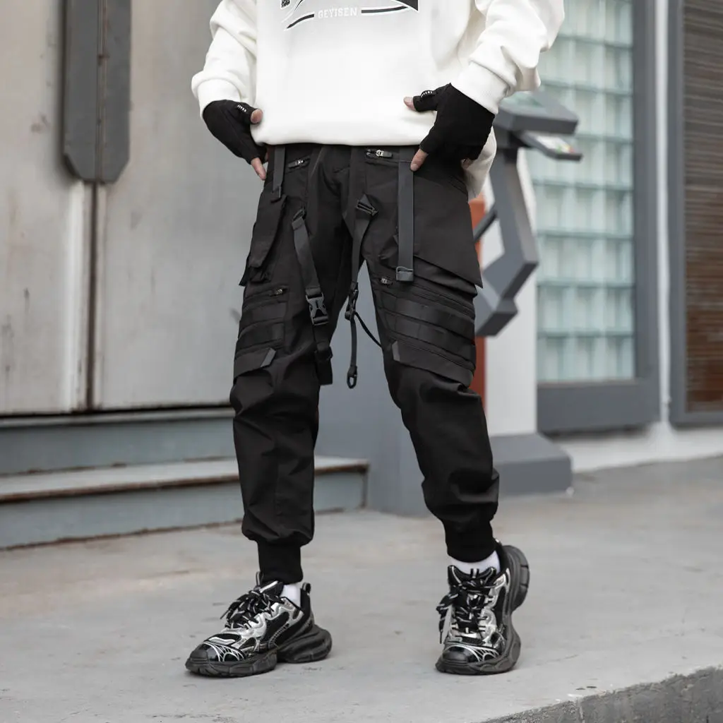 Description Picture 4 of itemStylish and Functional Black Tactical Pants with Concealed Design for Men