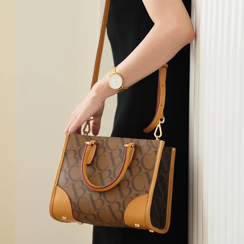 

2023 New High Quality Letter Women Leather Handbags Famous Designer Shoulder Bags Luxury Fashion Large Capacity Casual Totes