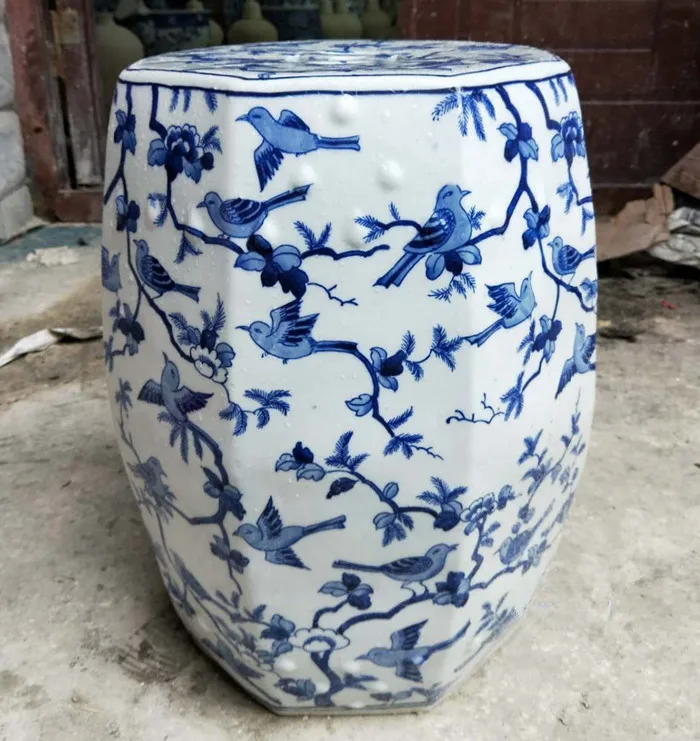 Plum blossom Garden porcelain stool Jingdezhen drum toilet shower stool
