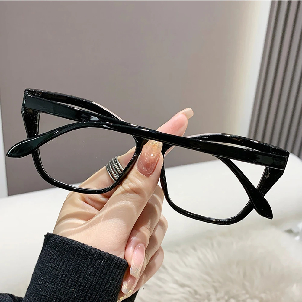 Blue Light Glasses Fashion 2024 Computer Spectacles  Eye Glasses Ultralight Women's Glasses For For Women Daily Wear Blue