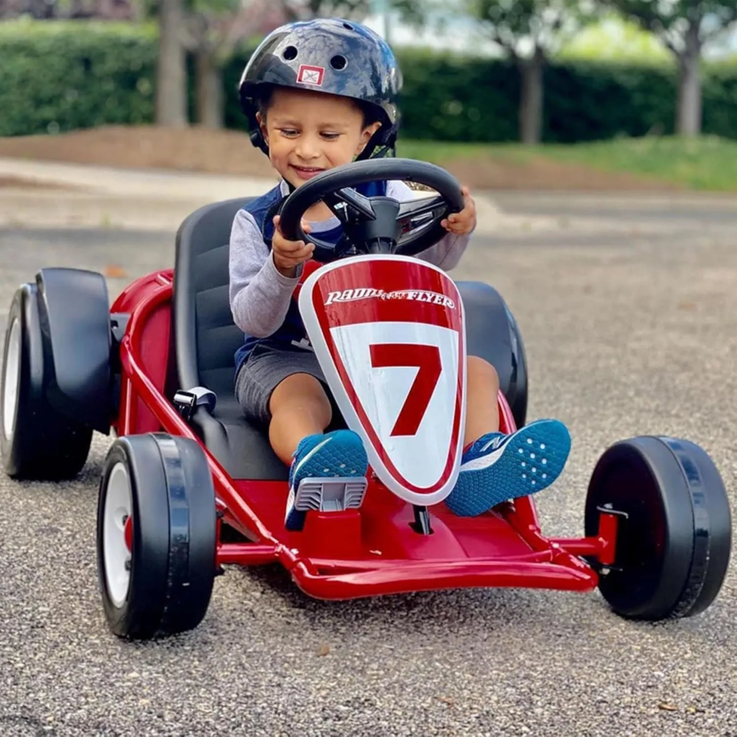 941 Hertz Battery Powered Adjustable Seat Kids Ultimate Outdoor Racing Go Kart Rider for Kids Ages 3 to 8 Years Old, Red