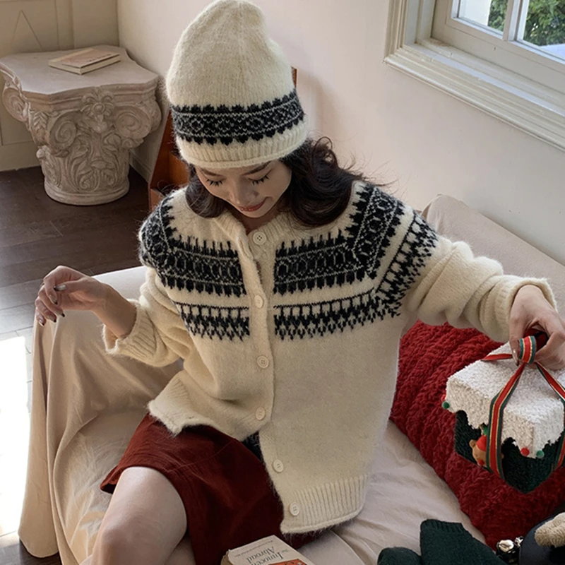 2025 Autumn Winter Women Elegant Casual Sweater with Hat Crew Neck Long Sleeve Knitted Cardigan Fashion Fall Knitwear Clothing