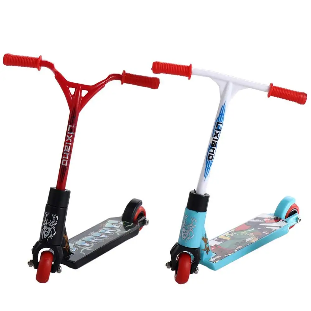Finger Scooter Mini Skate Park Ramp Set Fingerboard Extreme Sports Toys Bikes