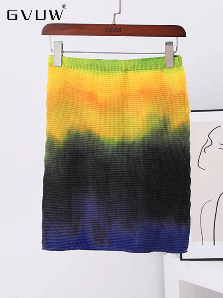 

Юбка GVUW Женская плиссированная короткая, тонкая цветная юбка с эластичным поясом, модель YJ78007AA на лето, 2024