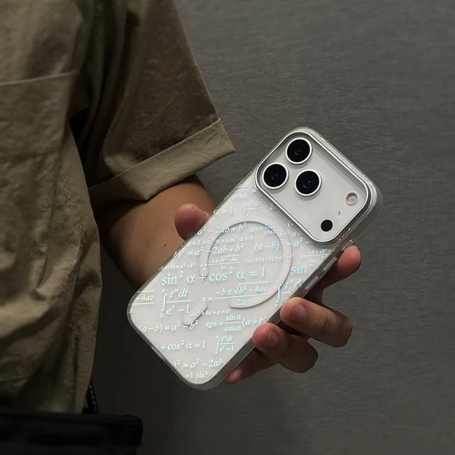Ultra-thin translucent shockproof matte MagSafe case