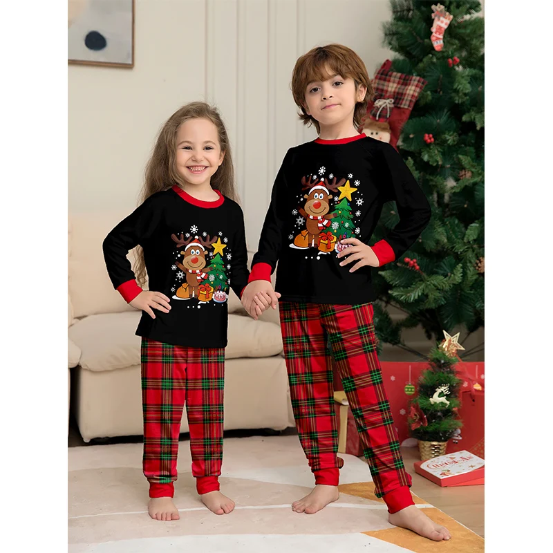2025 Christmas Pajamas Family Outfit Matching Adult Kids News Xmas Pyjamas Clothes Set Baby Rompers Casual Sleepwear Family Look 4