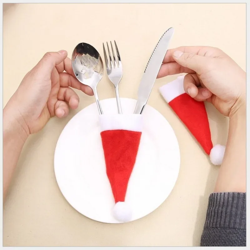 Christmas Cutlery Bag Mini Santa Claus Hat Wine Bottle Caps Knives Forks Pocket Xmas Party New Year Home Dinner Table Decoration