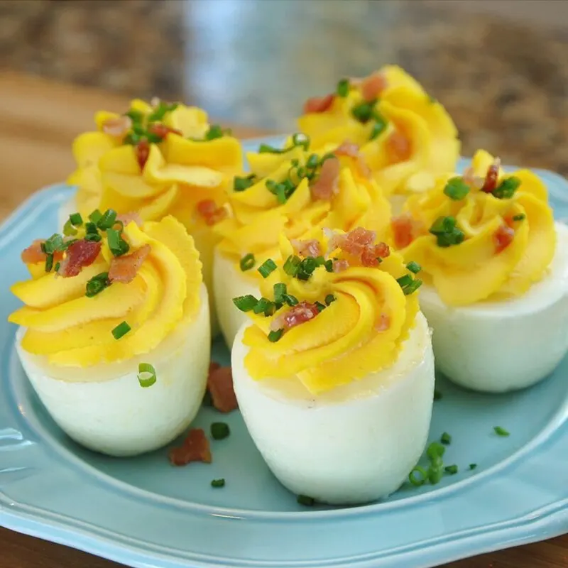 Egg Cooker Boiler Poacher 5PCS Egg Cooker Multifunctional Slicer Cutter Silicone Cup Yolk Splitter Kitchen Tools