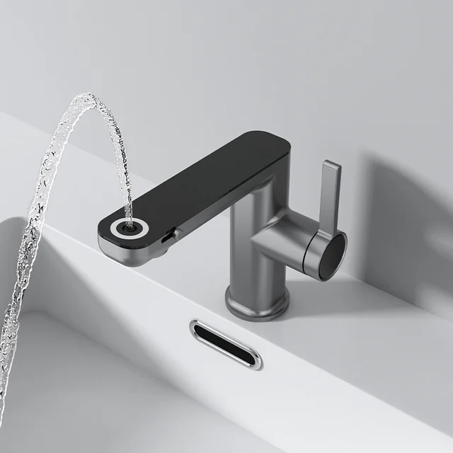 ก๊อกน้ำซิงค์ห้องน้ำสีเทาผสมน้ำร้อนและเย็น 1