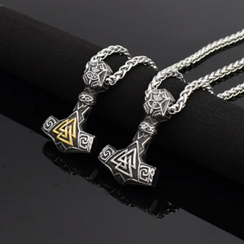 

Nordic Men's Zinc Alloy Viking Odin Triangle Logo Two-color Thor Hammer Necklace MJOLNIR Viking Rune Men's Best Amulet Jewelry