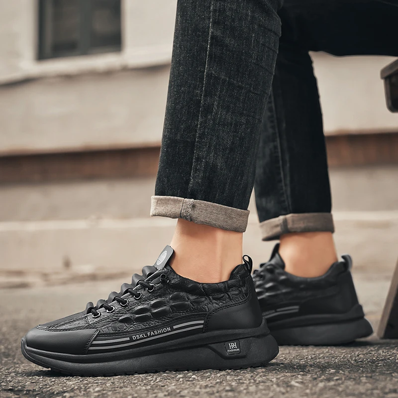 All Four Seasons of Artificial Leather Surface Comfortable Leather Soft Sole Cushioned Shock Absorption Outdoor Sports Shoes 5