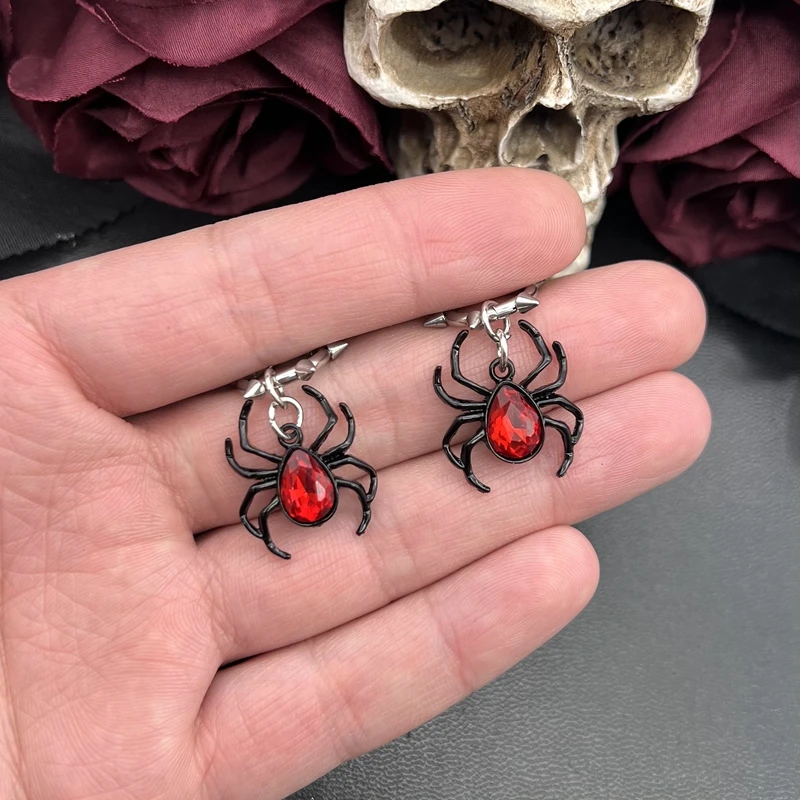 Halloween Spider Necklace & Earrings Set – Gothic Tarantula Pendant, Rhinestone, Spooky Jewelry For Women