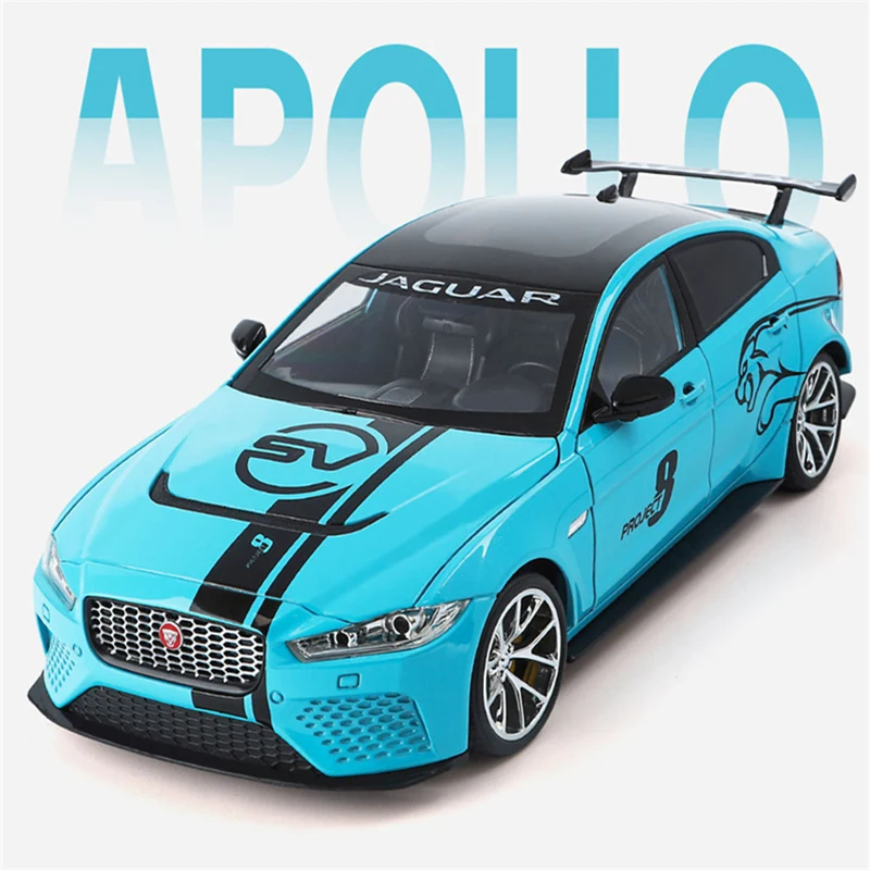 Large Size 1/18 Jaguar XE SV Project 8 SUV Alloy Sports Car