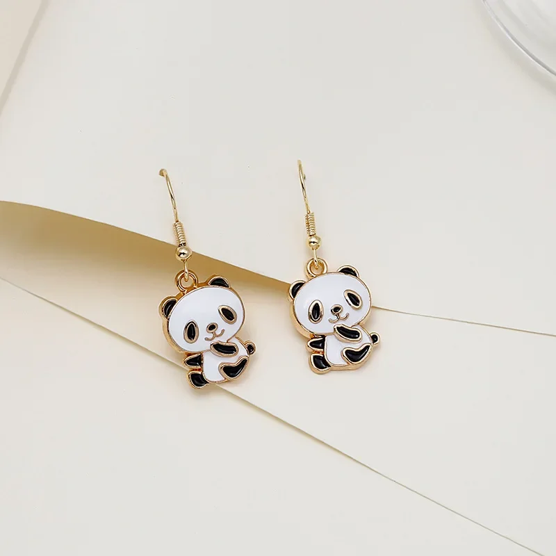 

New Panda Animals Dangle Earring for Women Simple Personality Unique Black White Enamel Ear Jewelry Wholesale Girl Kids Gift