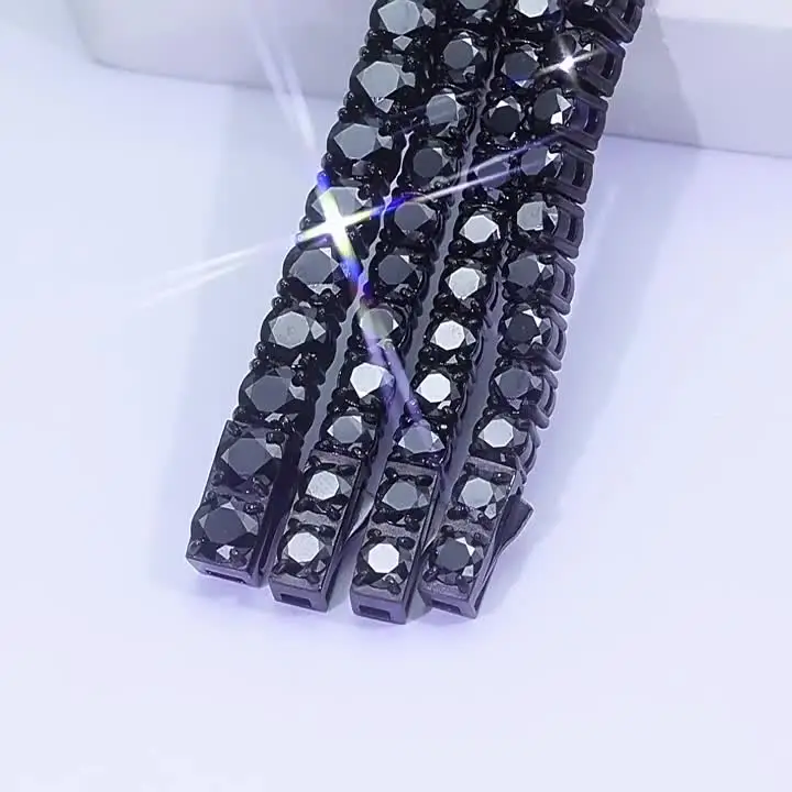 4-5 ミリメートルブラック VVS1 モアッサナイトテニスブレスレット