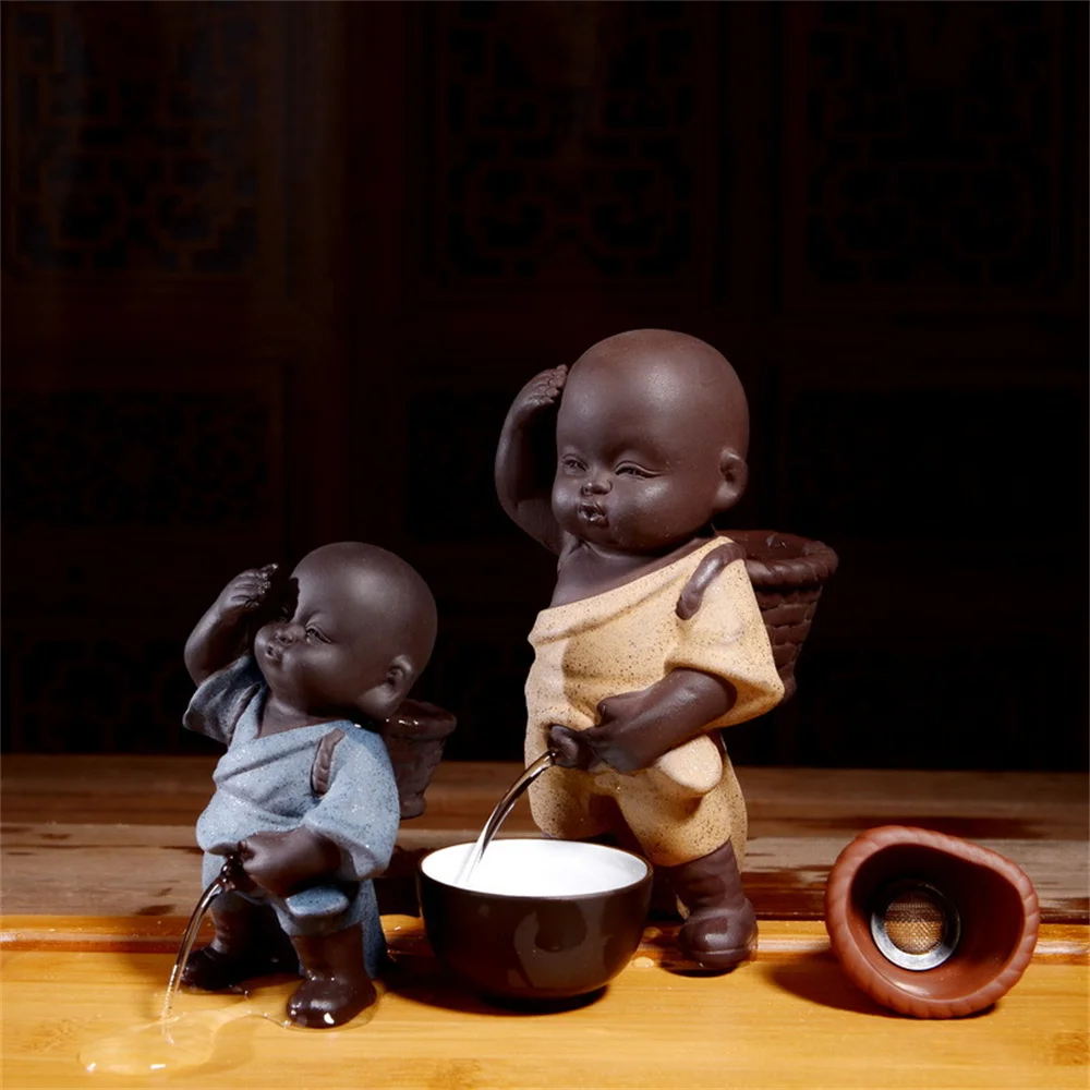 Purple Sand Tea Pet Ornaments Little Monk Ceramic Figures Tea Play Peeing Doll Set Peeing Water Spray Accessories,tea pet ornaments