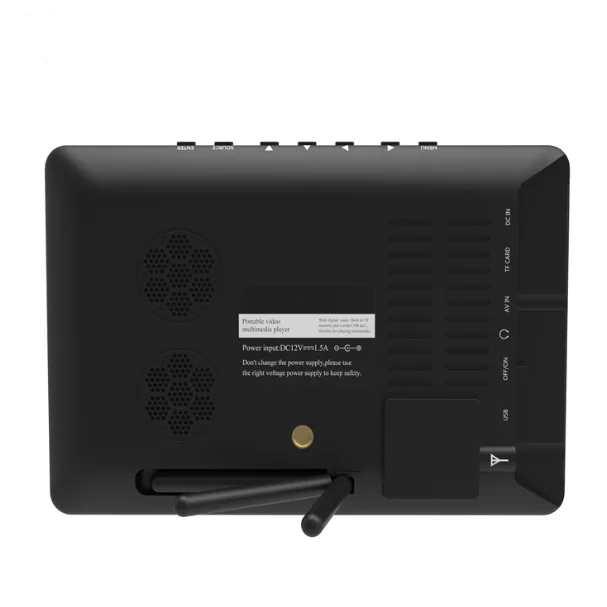 Small Portable TV 7 Inch Mini TV 1500 MAh Battery DVB-T2 / ISDB-T / ATSC Digital Television