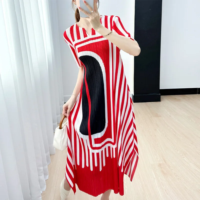 

Miyake Comfort Casual Temperamental Minority Slim-Fit Striped Printed Dress Women 2023 Summer New Pleated Luxury Evening Dresses