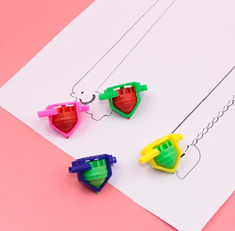 Spinning Top Toy Battle Top Toy Battle Tops Spinning Top Novelty Whistle Gyro Toys Blowing Rotation Stress Relief Desktop Spinning Top Toy Kids Gift Classic Toys