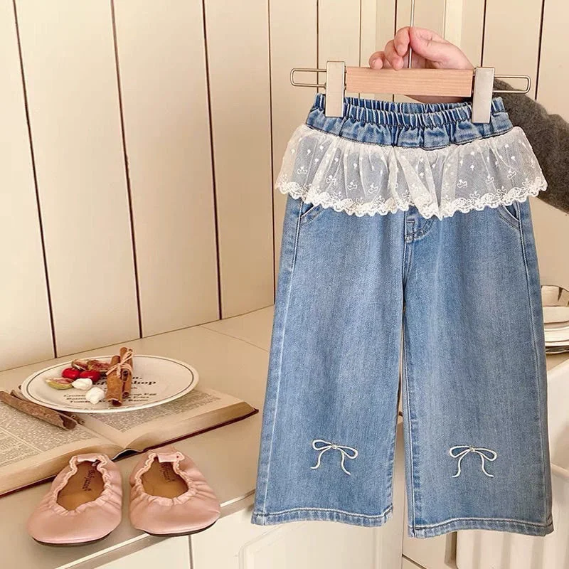 Calças Jeans Infantis com Renda e Laço Bordado, Calças Retas Soltas para Meninas de 2 a 8 Anos
