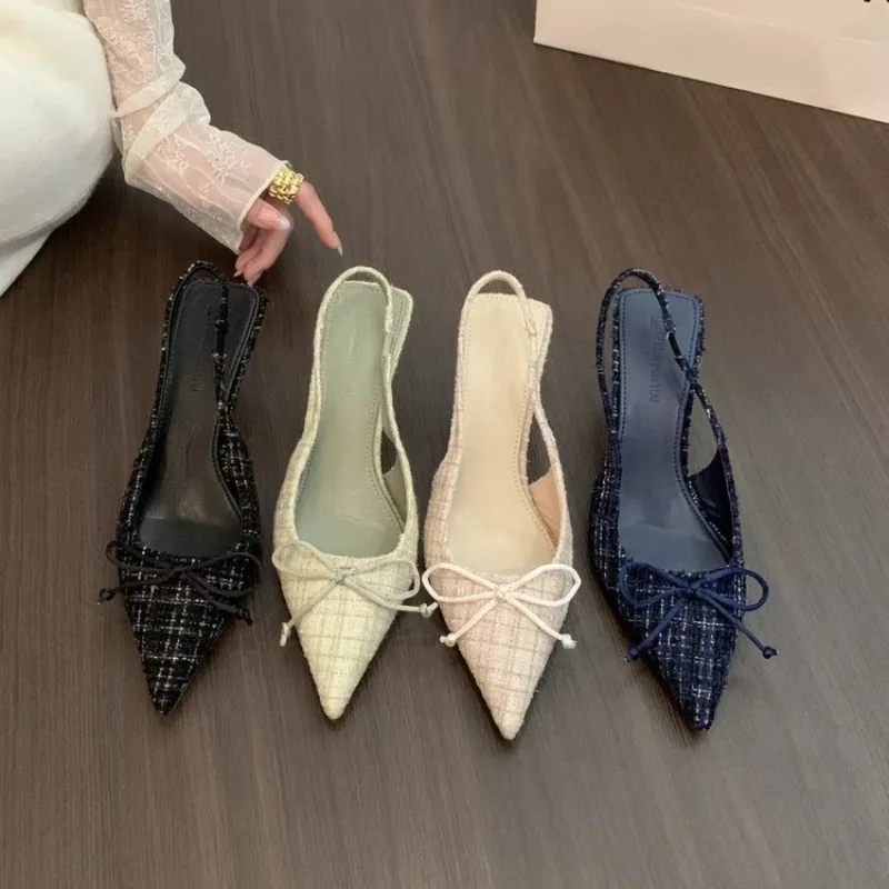 여성을위한 새로운 바다 소금 블루 지적 하이힐 샌들 백 중공 반 머리 단일 신발..