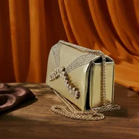 Ensemble chaussures et sac pour femme, style italien 2026, orné de strass dorés, fait main, à bout pointu, talons hauts, élégant pour les soirées 2