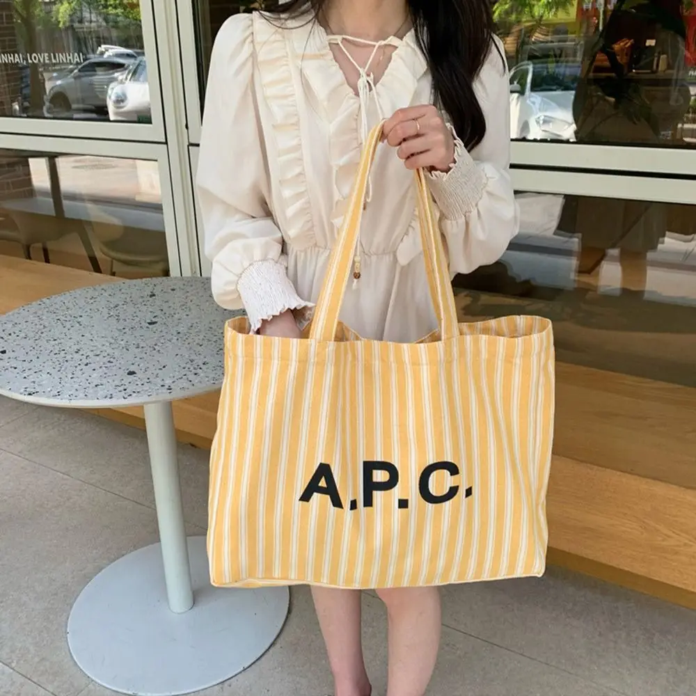 

Letter Large Capacity Plaid Grid Makeup Lipstick Bag Girls Storage Bag Women Shoulder Bag Ins Handbag Lattice Stripe Tote Bag