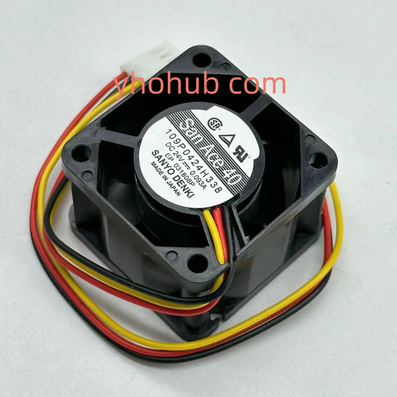 

3-проводной Вентилятор охлаждения сервера SANYO DENKI 109P0424H338 DC 24V 0.093A 40x40x28 мм