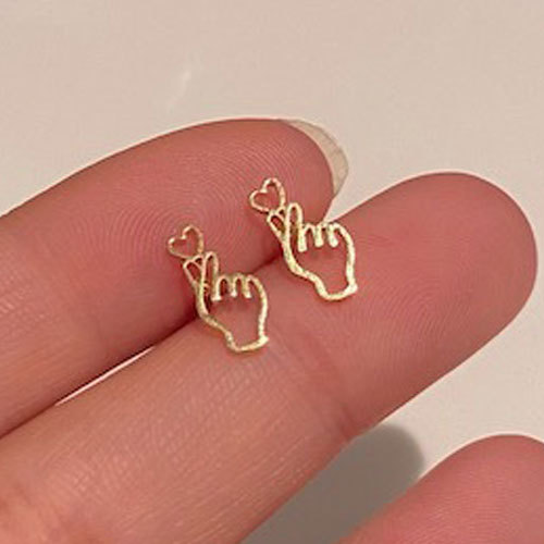 Stainless Steel Earrings Cute Heart Star Moon Mini Small Stud Earrings for Girl Helix Piercing Small Pircing Leaf Earring