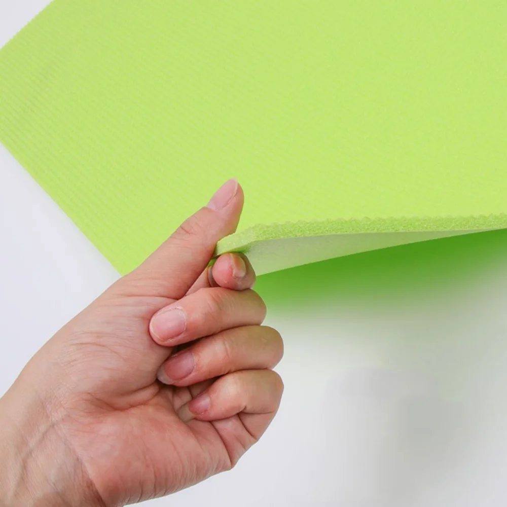 Thick Anti-Skid Yoga Mat 2