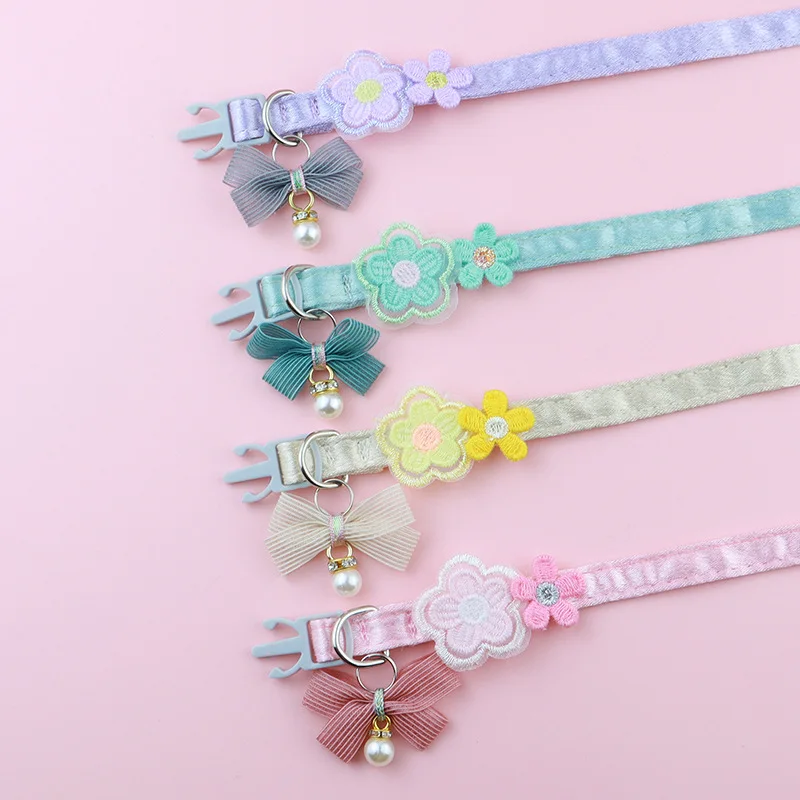 Pet Cat Collars INS Princess Style Lace Embroidery Bow Cat Collar with Cute Flower Decoration for Cats and Puppies Pet Products 4