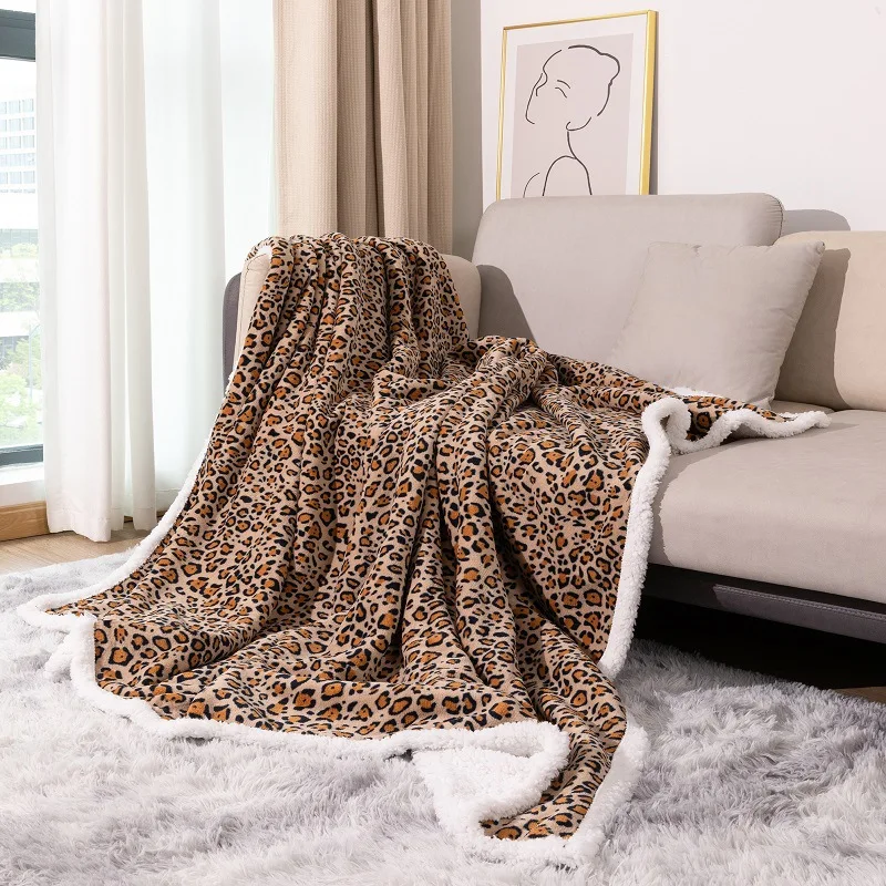 

Coral Fleece Blanket Double Layer Padded Warm Leopard Print Office Blanket Lambswool Blanket Flannel Pineapple Lattice