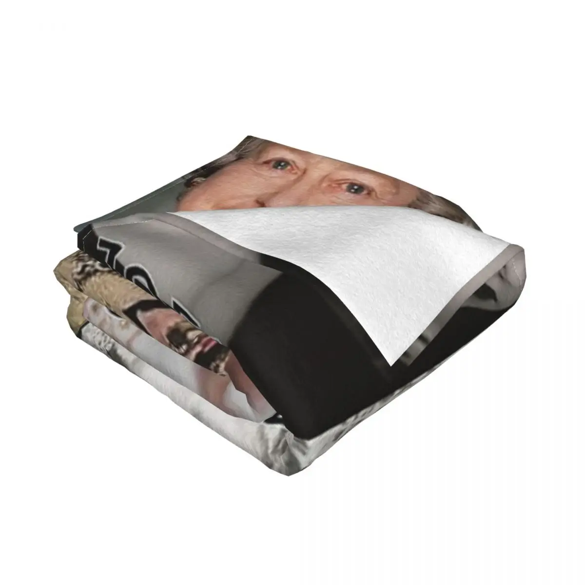 Elizabeths II Through The age ħ�뺸, ħ�� �� �߿� �ε巯�� ħ�� ���